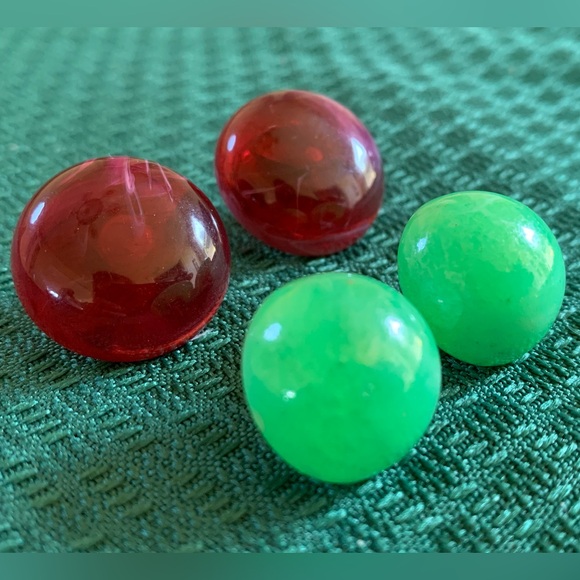 Vintage Red and Green Plastic Domed Earrings Button Style Acrylic Lucite - Picture 1 of 6